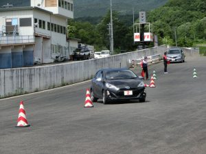 ストレートスラローム